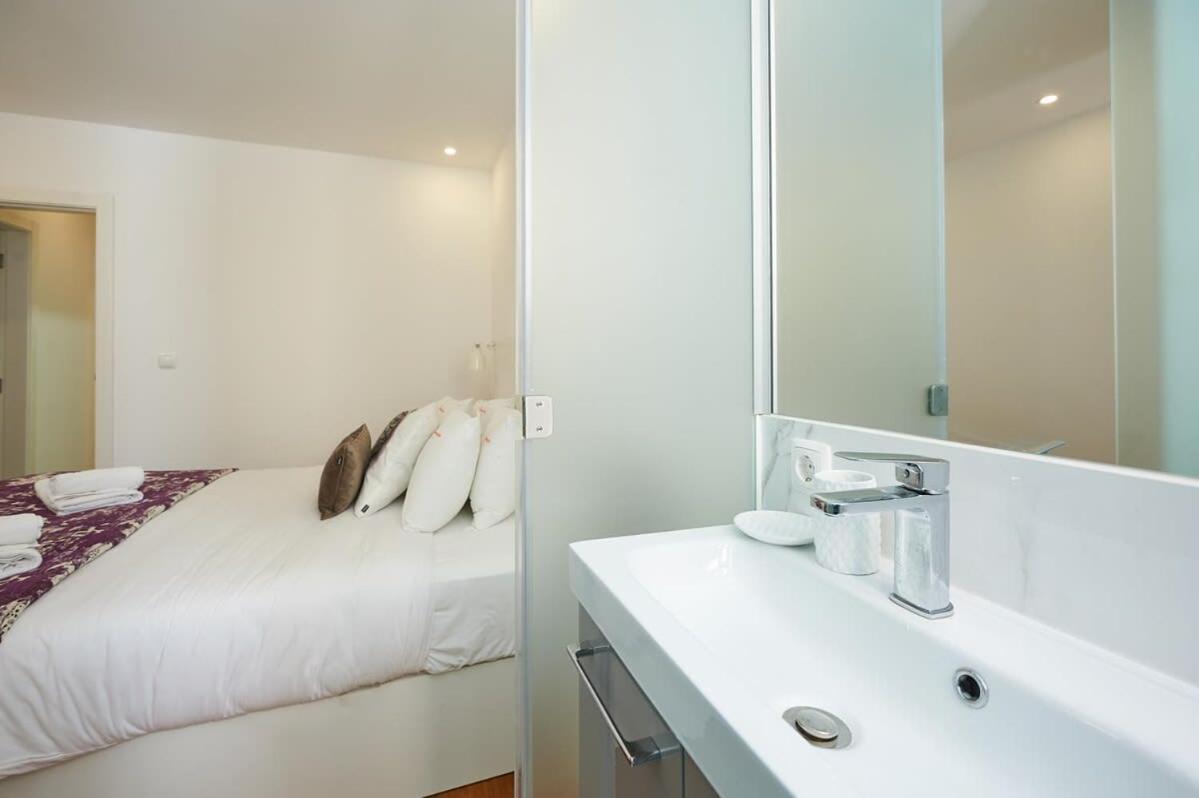 Bica Apartment *
