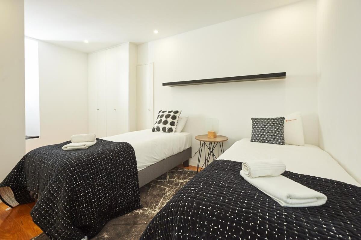 Bica Apartment *